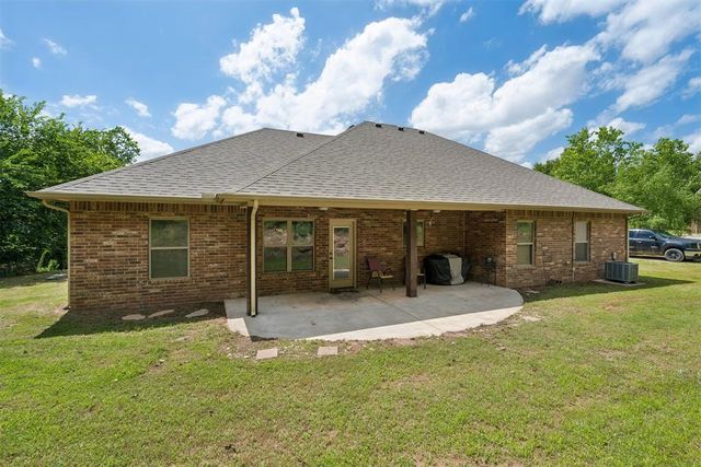 17252 Meadow Lake Circle, Newalla, OK 74857