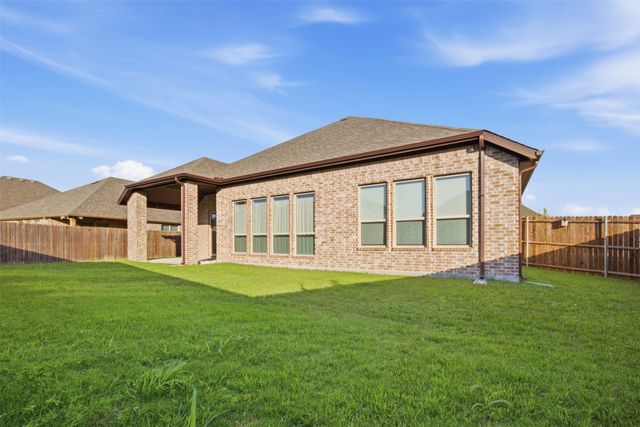 208 Sequoia Drive, Forney, TX 75126