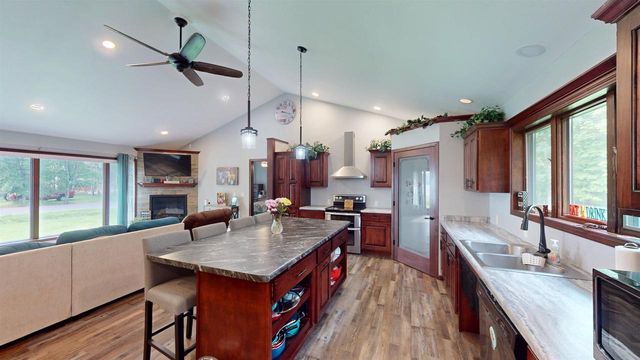 N475 RIVIERA AVENUE, Merrillan, WI 54754