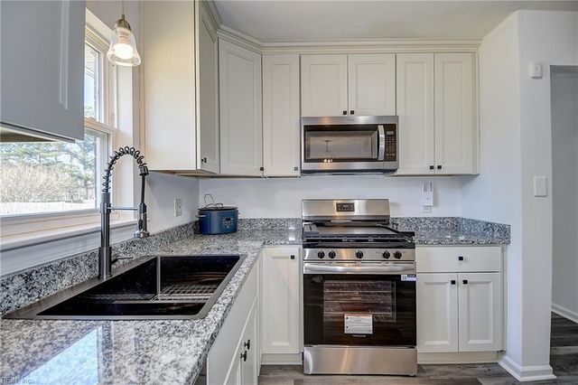 4225 Coffman BLVD, Chesapeake, VA 23321