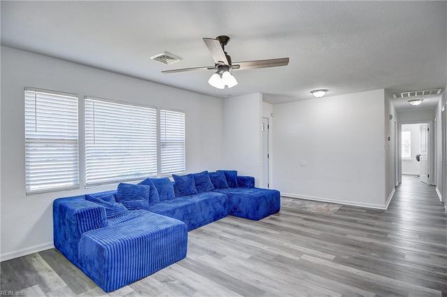 4225 Coffman BLVD, Chesapeake, VA 23321