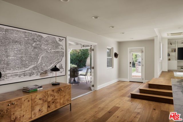 4753 Ambrose Avenue, Los Angeles, CA 90027