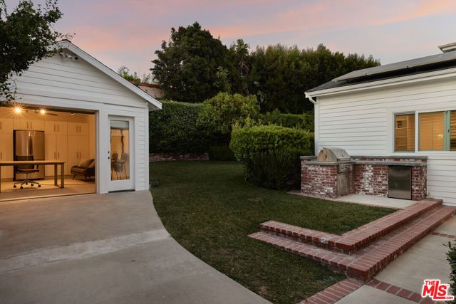 4753 Ambrose Avenue, Los Angeles, CA 90027