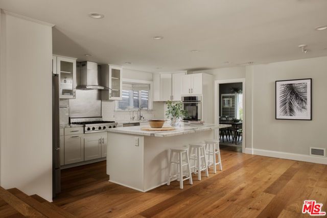 4753 Ambrose Avenue, Los Angeles, CA 90027
