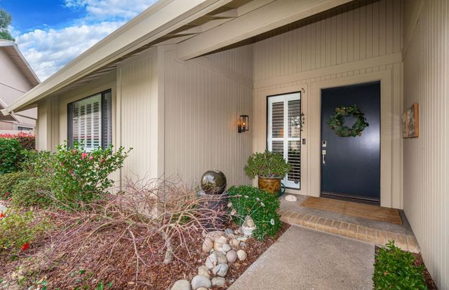 11770 Beaver Bar Ct, Gold River, CA 95670