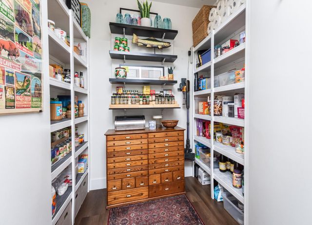 11770 Beaver Bar Ct, Gold River, CA 95670