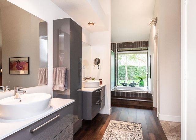 11770 Beaver Bar Ct, Gold River, CA 95670