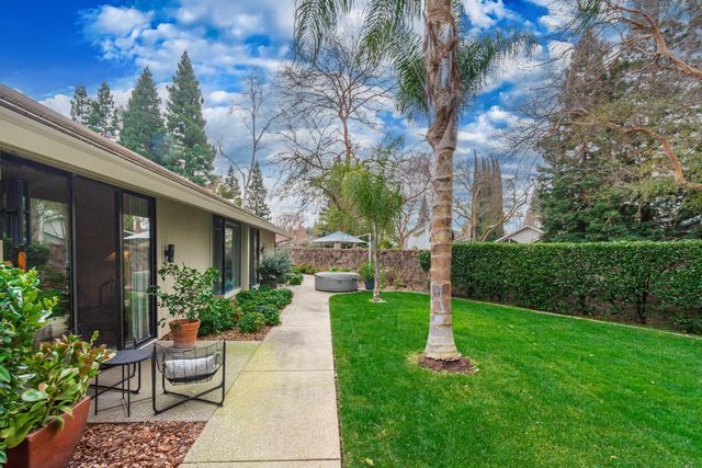 11770 Beaver Bar Ct, Gold River, CA 95670