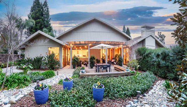 11770 Beaver Bar Ct, Gold River, CA 95670