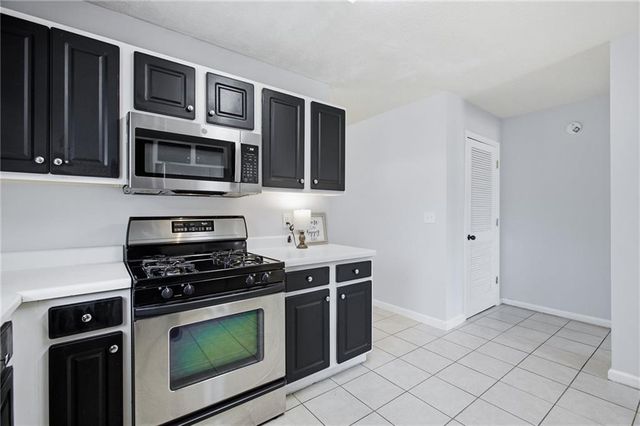 69 Pointe North Drive, Cartersville, GA 30120