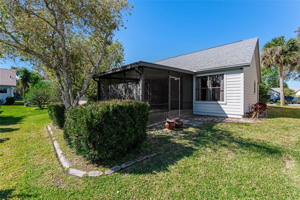 Image 20 of property listing at 704 SKY TREE COURT, New Smyrna Beach, FL 32168