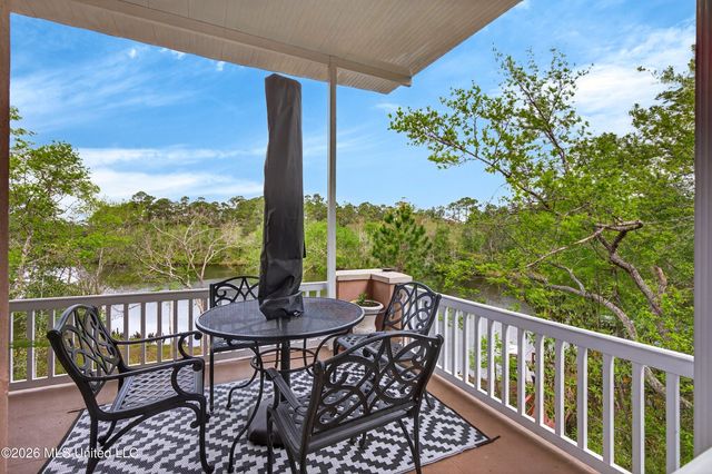 10418 Malahini Place, Diamondhead, MS 39525