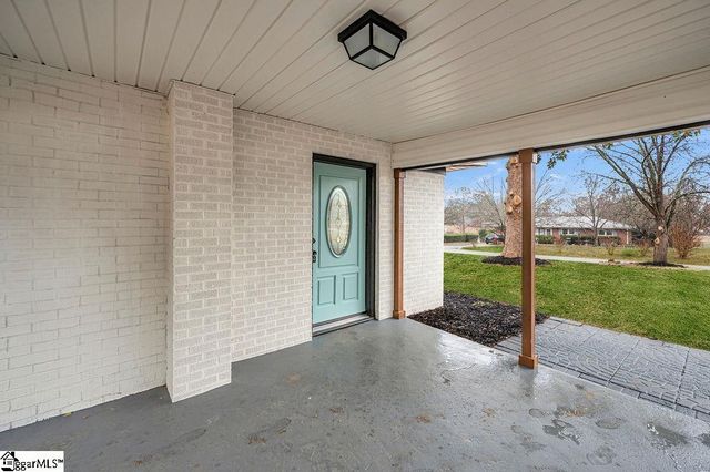 502 Mcalister Road, Williamston, SC 29697