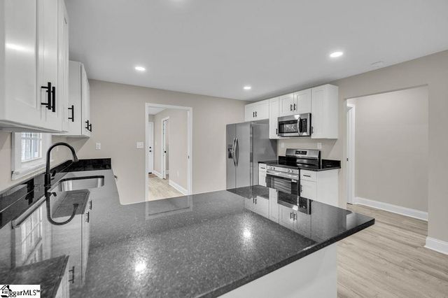 502 Mcalister Road, Williamston, SC 29697