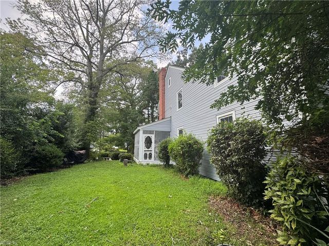 40 Franklin RD, Newport News, VA 23601