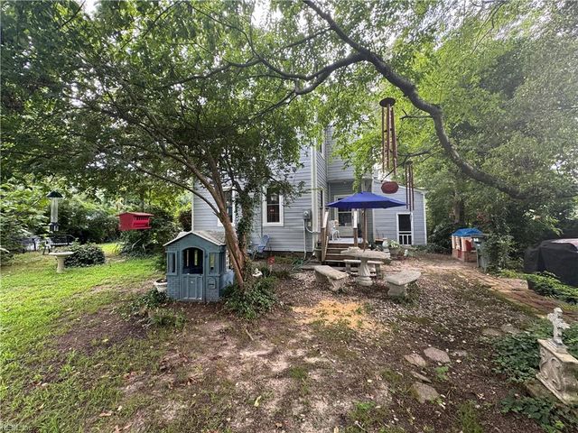 40 Franklin RD, Newport News, VA 23601