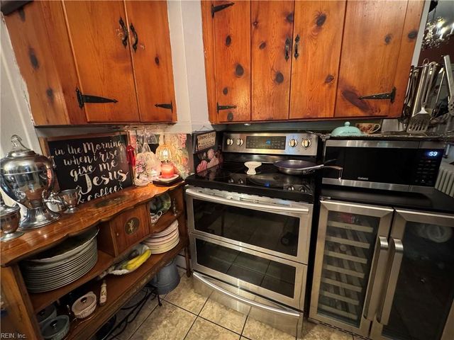 40 Franklin RD, Newport News, VA 23601