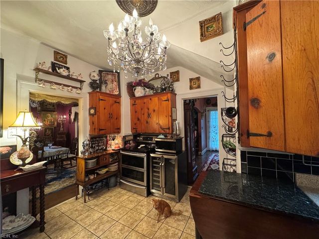 40 Franklin RD, Newport News, VA 23601