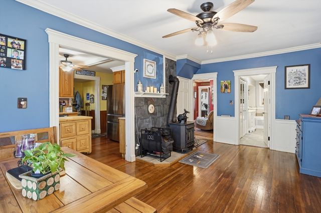 64 Winthrop St, Rehoboth, MA 02769
