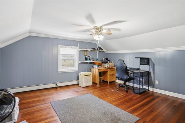 64 Winthrop St, Rehoboth, MA 02769