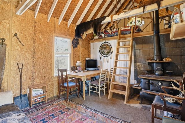 64 Winthrop St, Rehoboth, MA 02769