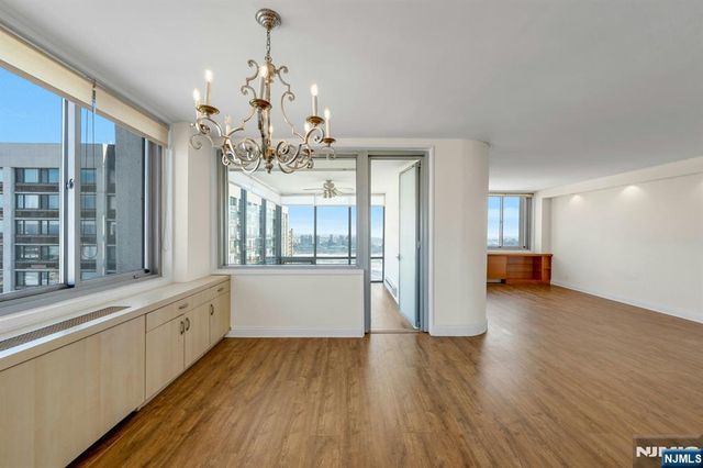 1600 Parker Avenue 29C, Fort Lee, NJ 07024