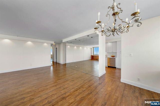 1600 Parker Avenue 29C, Fort Lee, NJ 07024