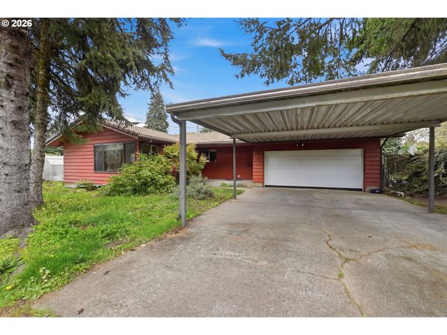 885 ASPEN St, Springfield, OR 97477