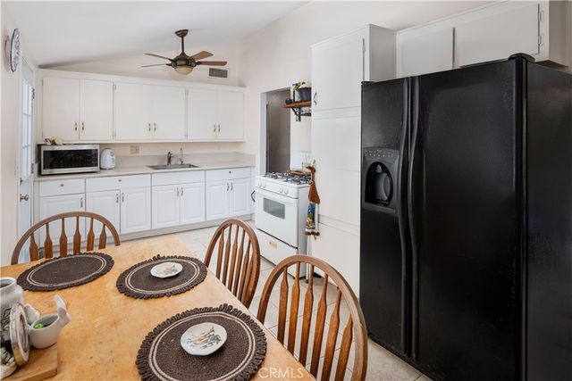 19026 Stillmore, Canyon Country, CA 91351