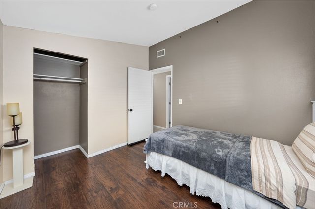 19026 Stillmore, Canyon Country, CA 91351