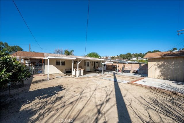 19026 Stillmore, Canyon Country, CA 91351