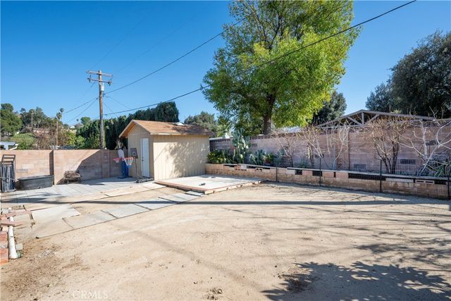 19026 Stillmore, Canyon Country, CA 91351