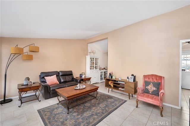 19026 Stillmore, Canyon Country, CA 91351