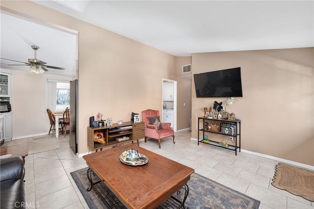 19026 Stillmore, Canyon Country, CA 91351