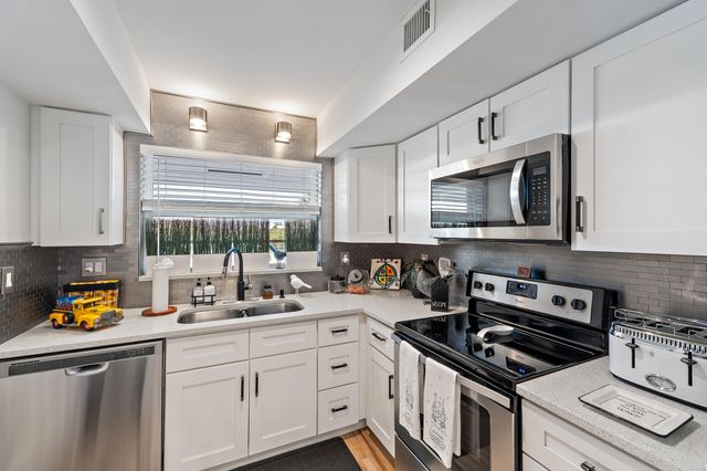 50 Celestial Way 310, Juno Beach, FL 33408