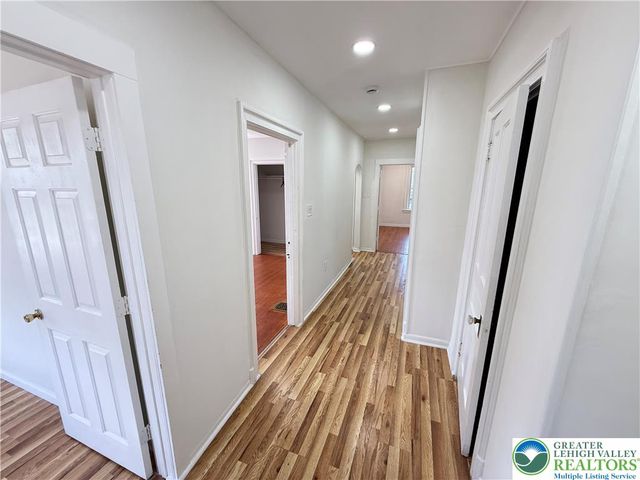 314 North Garfield Avenue, Lackawanna, PA 18504