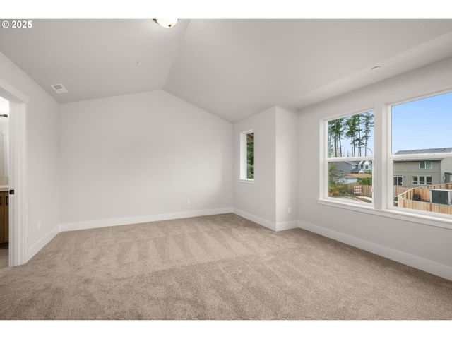 4655 Se Steelhead Ct, Hillsboro, OR 97123