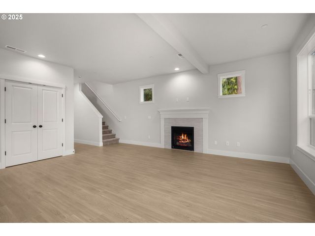 4655 Se Steelhead Ct, Hillsboro, OR 97123