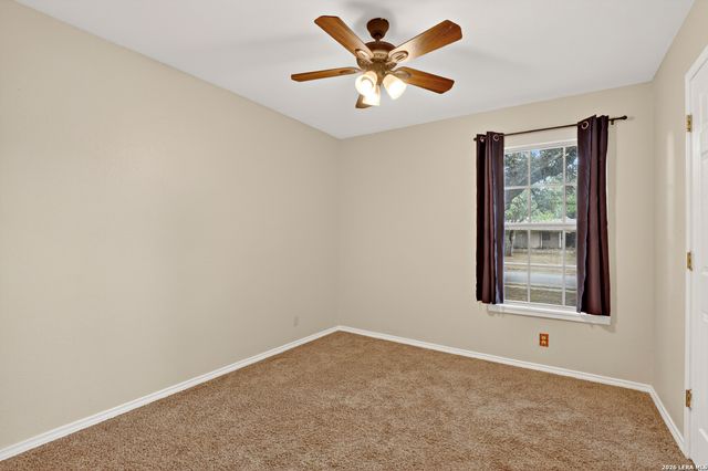 1112 MAIA ST, Pleasanton, TX 78064