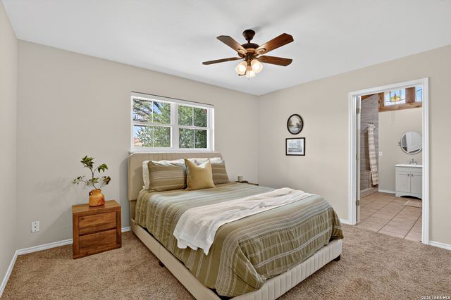 1112 MAIA ST, Pleasanton, TX 78064