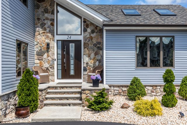 24 Diane Drive, Brick, NJ 08724