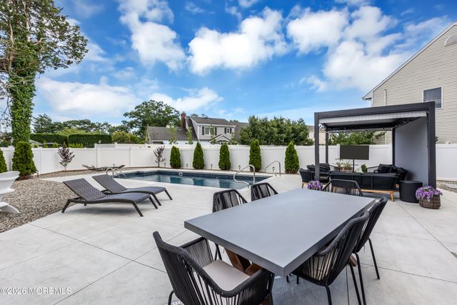 24 Diane Drive, Brick, NJ 08724
