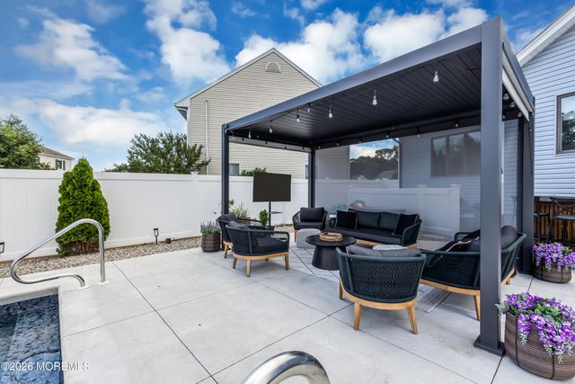 24 Diane Drive, Brick, NJ 08724