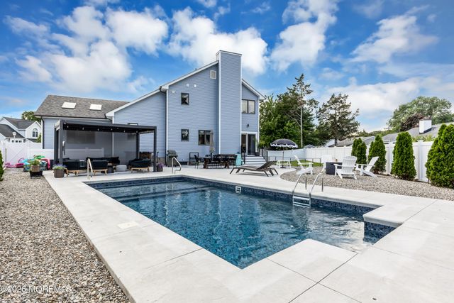 24 Diane Drive, Brick, NJ 08724