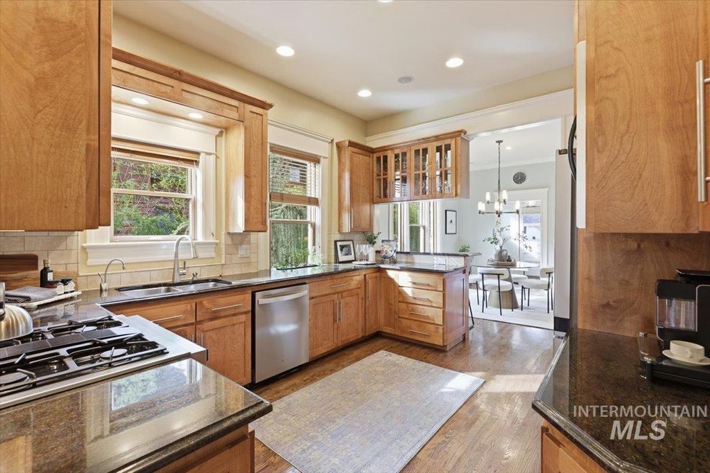 1212 N 18th St, Boise, ID 83702 photo 11