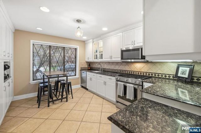 502 Piermont Avenue T502, River Vale, NJ 07675