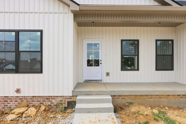 1212 Mac St, Lawrenceburg, KY 40342
