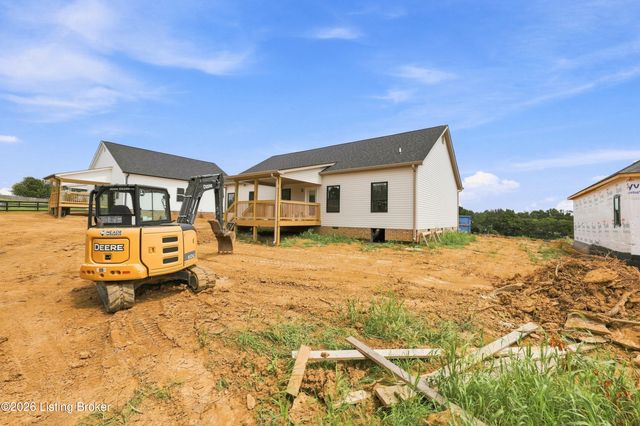 1212 Mac St, Lawrenceburg, KY 40342