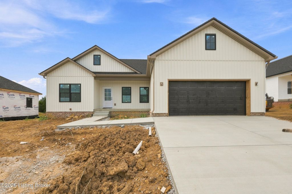 1212 Mac St, Lawrenceburg, KY 40342