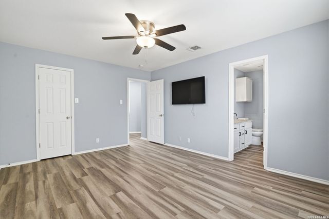 655 RATTLER BLUFF, San Antonio, TX 78251